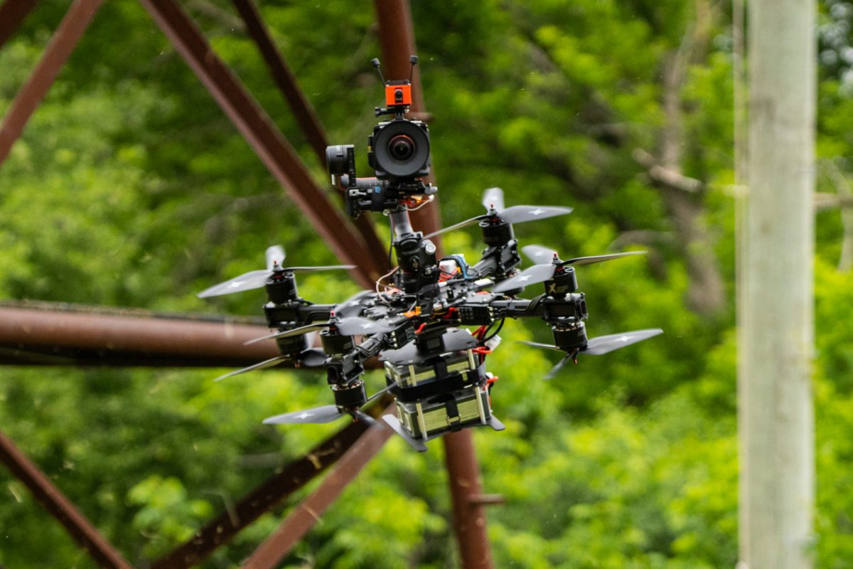 Ultra heavy lift FVP drone can fly an Arri mini LF